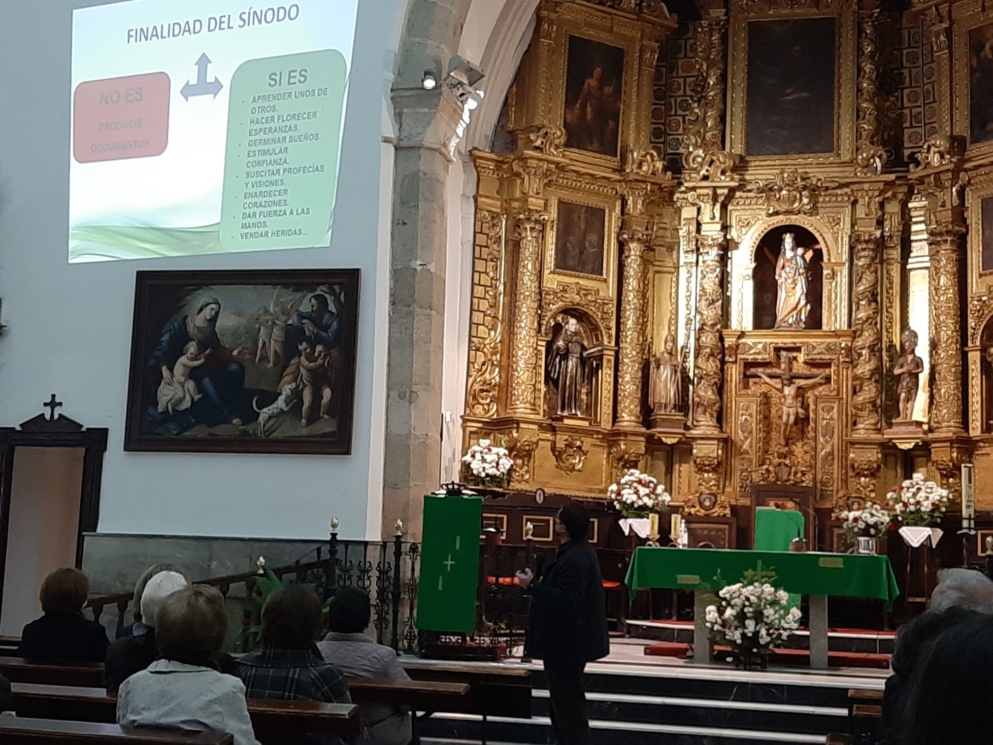 La Parroquia de Los Santos ya ha comenzado los trabajos de cara al Sínodo Universal de Obispos