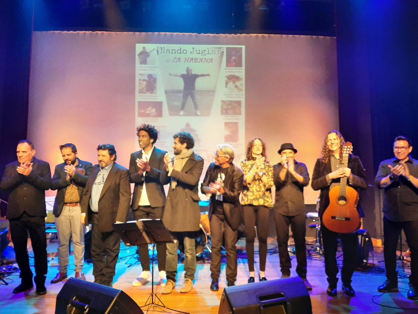'Nando Juglar en la Habana', un gran concierto que suena a santido homenaje al compositor y músico extremeño