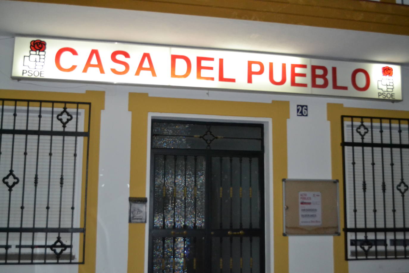 La Casa del Pueblo abierta para la tramitación de las becas de estudios del próximo curso 2002-23