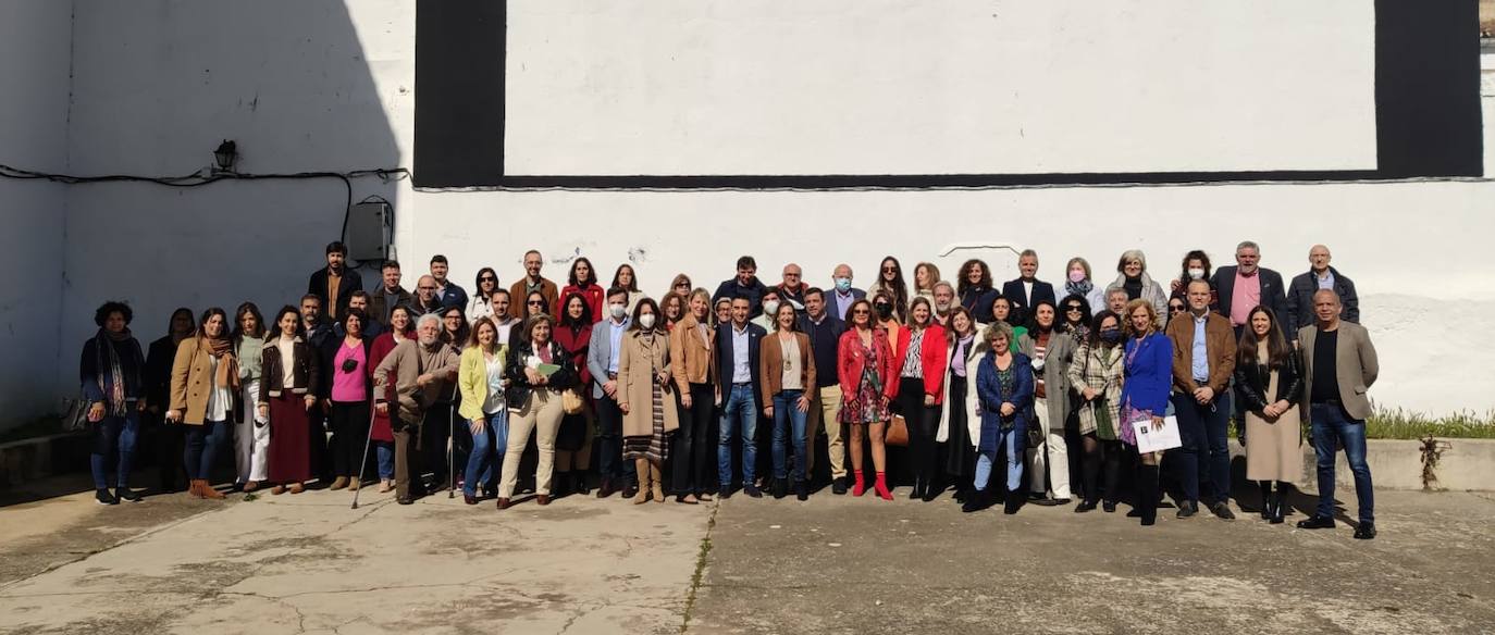 Las Universidades Populares de Extremadura definen en Arroyo de la Luz sus líneas de trabajo para 2022