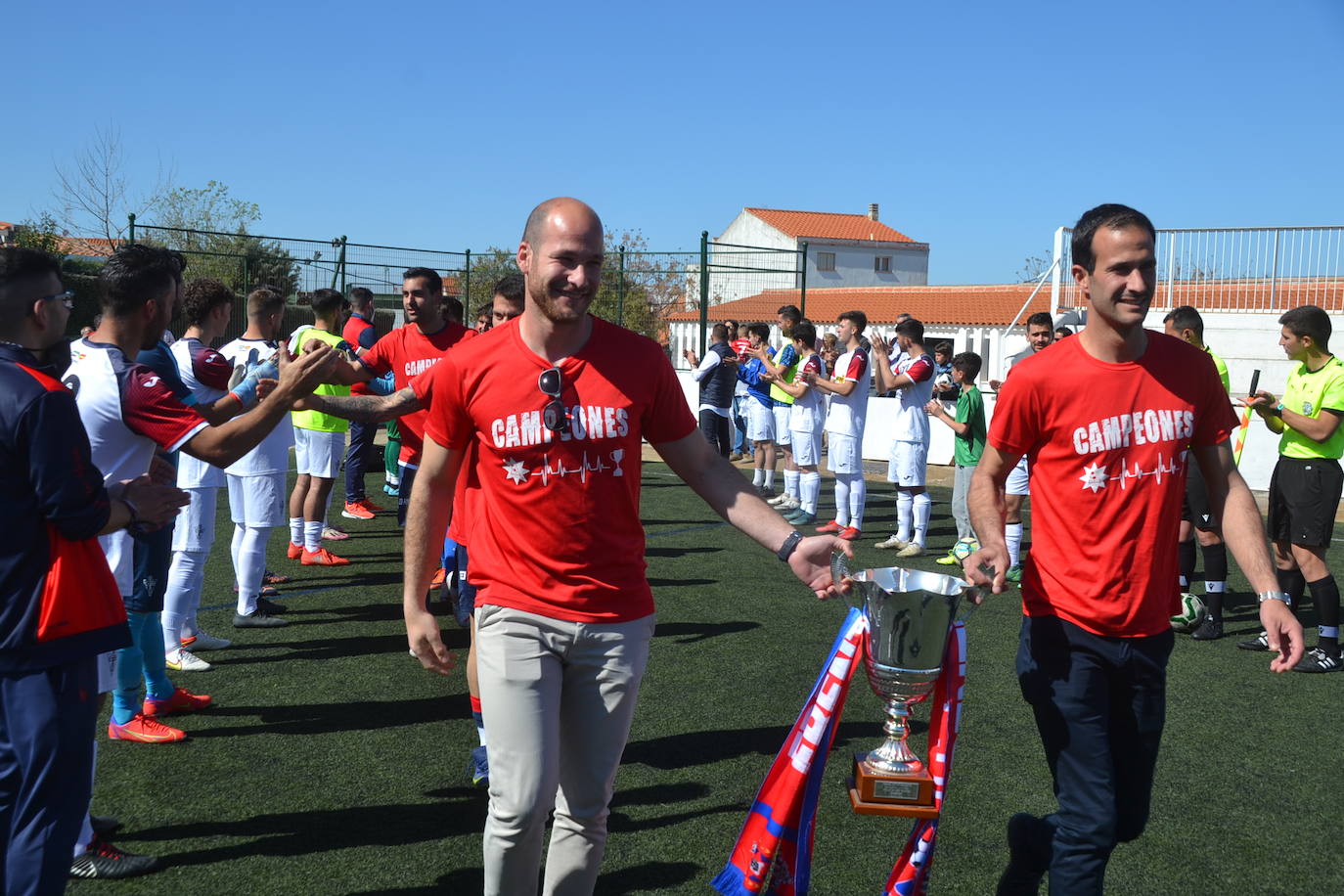 El ascenso de la Estrella a Tercera División, pasa por superar al Montehermoso