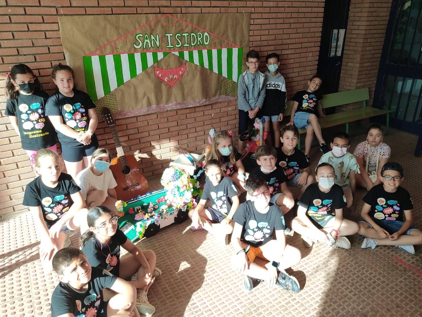 El Romero Muñoz celebró San Isidro acercando la cultura del pueblo a los niños