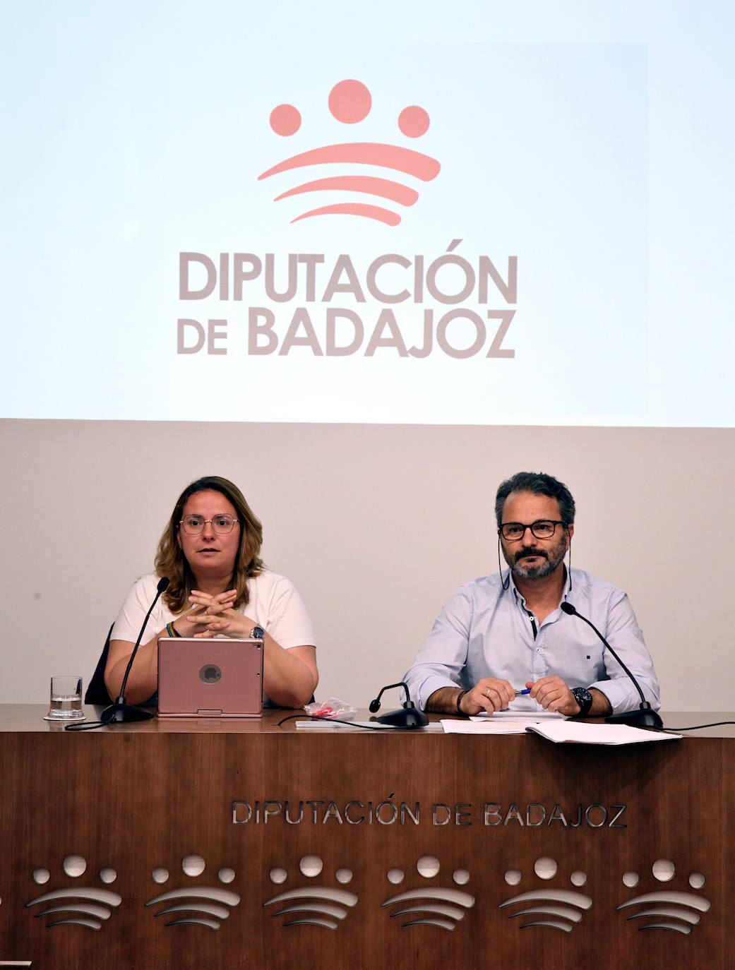 La Residencia Hernán Cortés oferta 148 plazas de alojamiento y manutención para el curso 2022-23