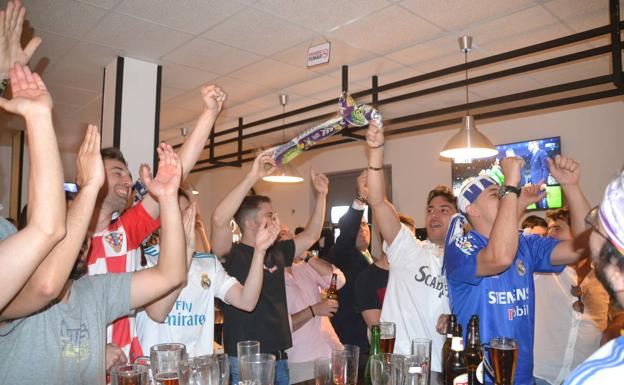 Los madridistas de Los Santos, festejaron con mucho entusiasmo la XIV Champions del Real Madrid