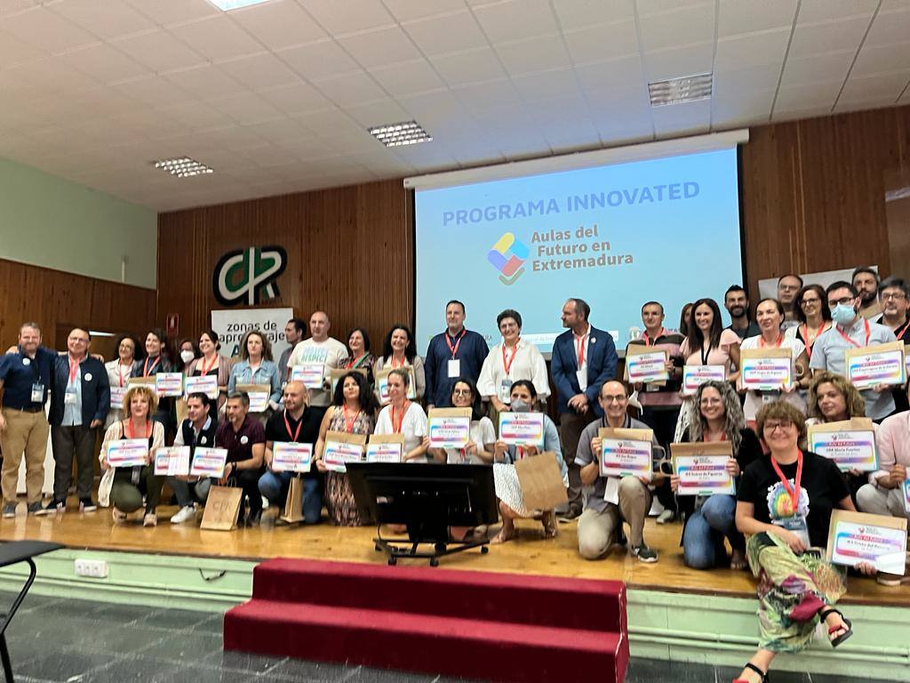 El Romero Muñoz presente en las Jornadas sobre Aulas del Futuro en Extremadura