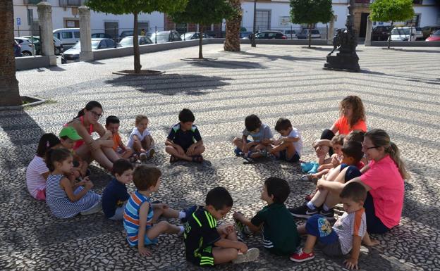 Los programas 'Ludoteca' y 'Diviértete Extremadura' serán gratis, subvencionados por la Junta