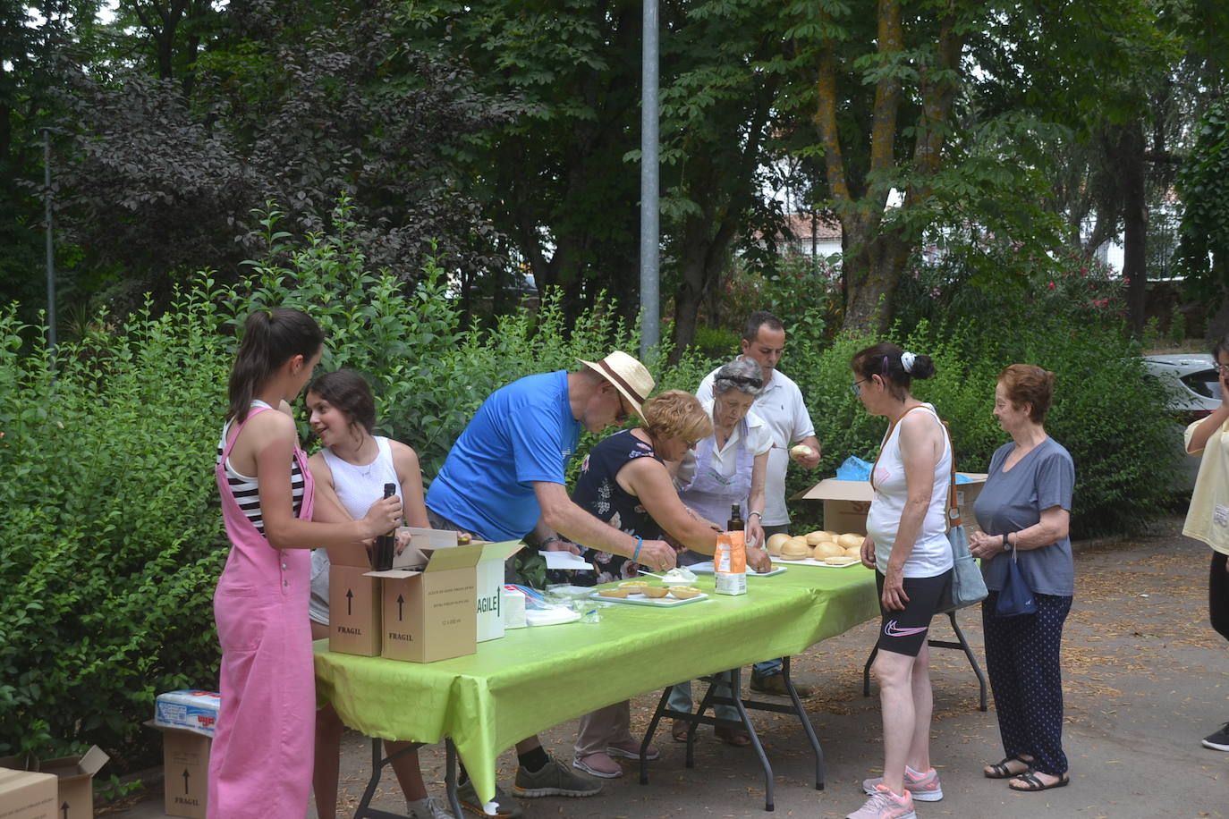 Ayer se celebró la esperada Merendilla Saludable en el parque municipal