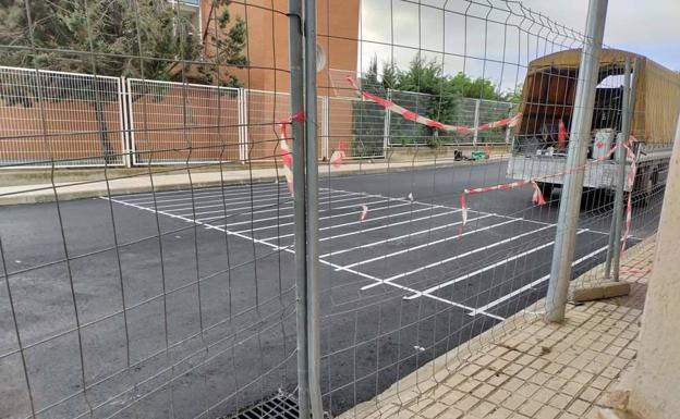 Se abre al tráfico la calle Francisco Pizarro tras las obras de reparación que comenzaron hace 5 meses