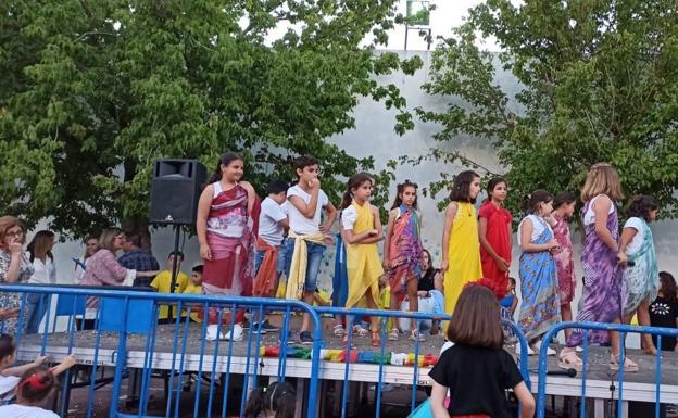Los tres colegios de infantil y primaria celebraron sus fiestas de fin de curso el pasado sábado