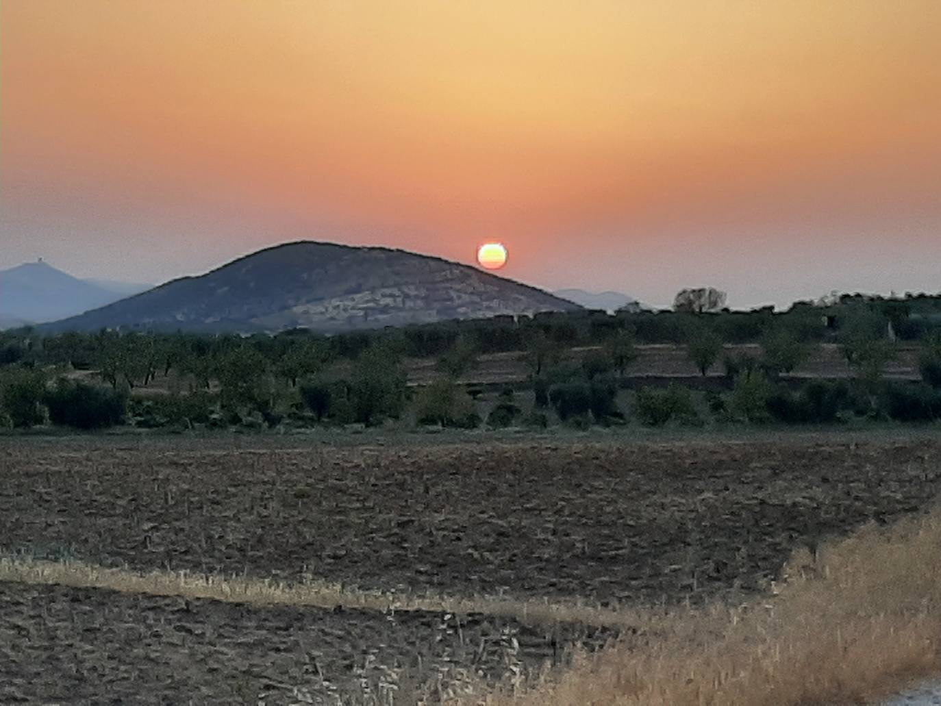 La ola de calor persiste el fin de semana con temperaturas de hasta 41 grados en Los Santos