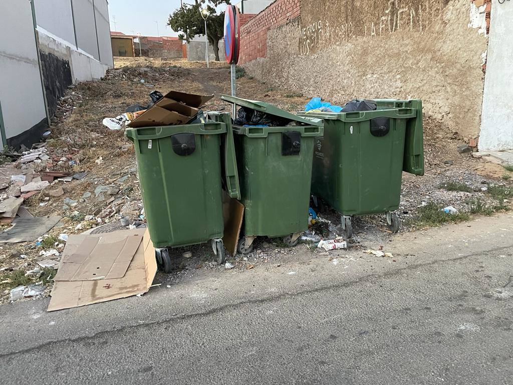 El Ayuntamiento de Los Santos hace un llamamiento para el correcto uso de contenedores