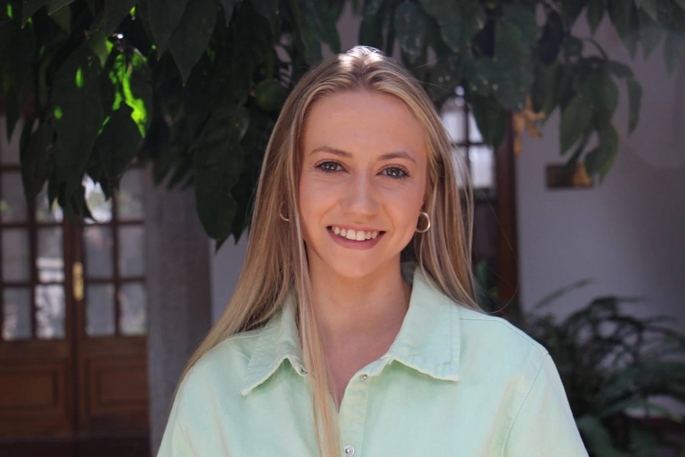 Blanca Candelario, la Dama de la Fiesta de la Vendimia representante de Asociación Extremeña de Ayuda al Sahara