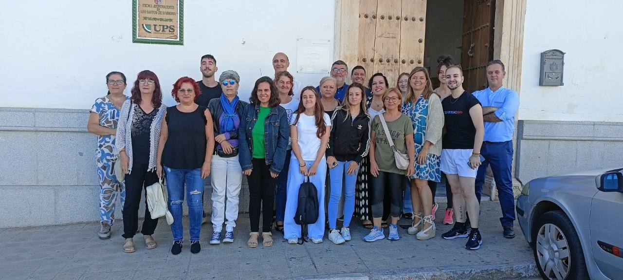 Se inaugura en Los Santos el curso «Atención especial a enfermos de Alzheimer y animación geriátrica»