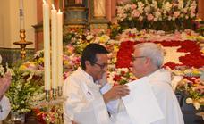 Cuatro sacerdotes atenderán Los Santos de Maimona mientras dure la recuperación de Don Leonardo