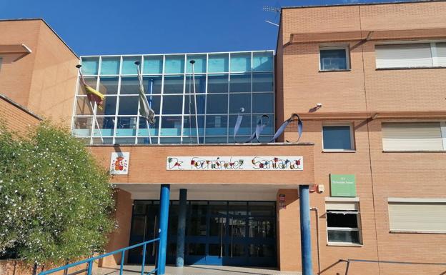 57 personas han conseguido plaza en alguna de las formaciones profesionales del Fernández Santana