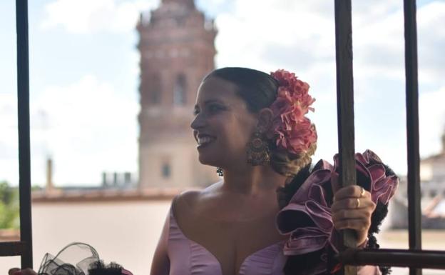 La cantante Fani Ortiz seleccionada para la gira del Fetival de Coplas 'Rosa Morena' de Diputación
