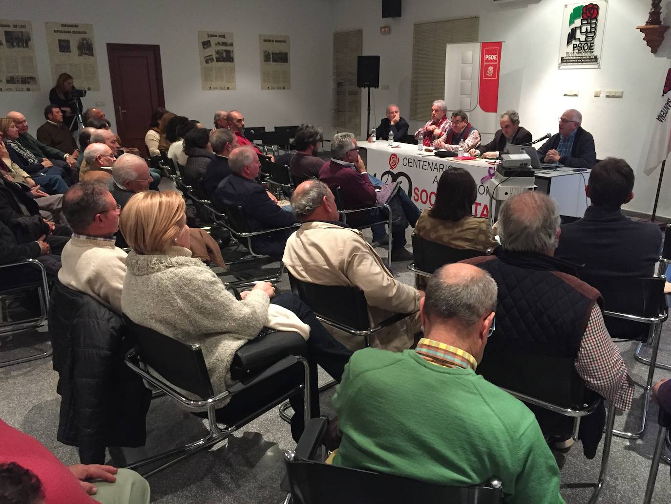 En la Casa del Pueblo se han tramitado 150 expedientes para ayudas de 200 euros del Gobierno
