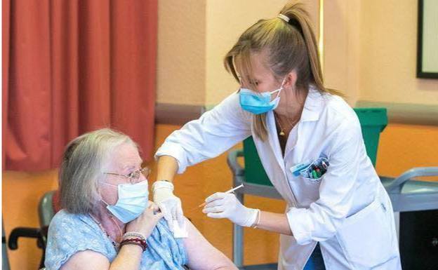 A partir del 4 de octubre se puede pedir cita para las vacunaciones de gripe y refuerzo de Covid