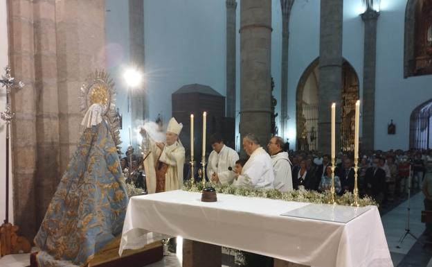 «Que sigáis celebrando la gran alegría de tener entre vosotros la nueva imagen de la Estrella»