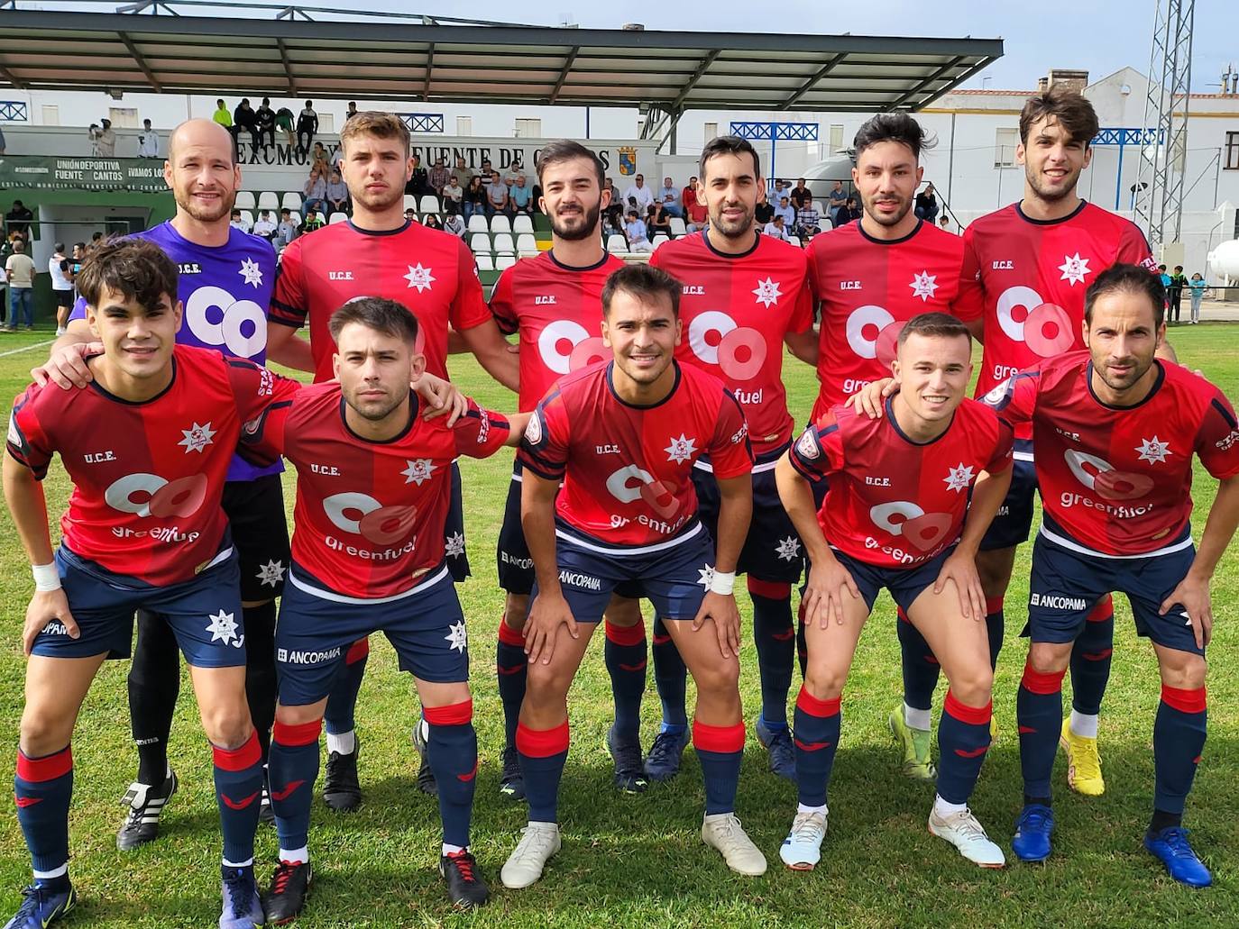 La Estrella pierde 2-1 ante el líder en Fuente de Cantos tras un partido complicado por lesiones