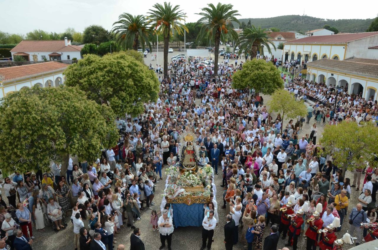 Bendita locura de procesión en honor a la Virgen de la Estrella