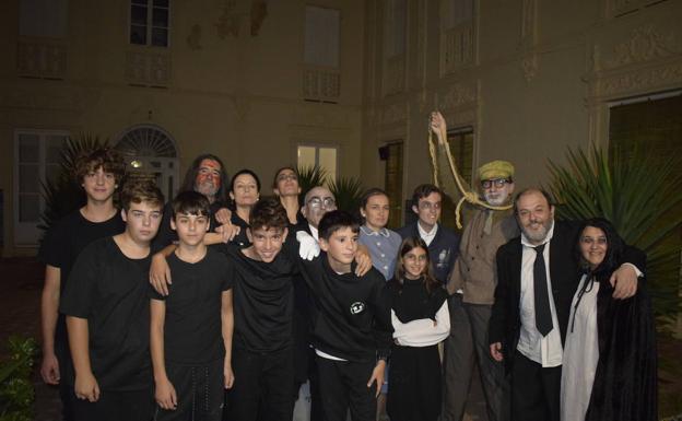 El terror inunda Casa Grande gracias a una inquietante historia escenificada por la fiesta de Todos los Santos