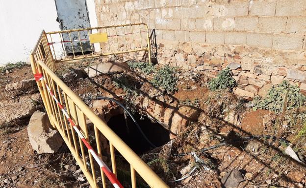 El saneamiento de las traseras de las Pilitas se arreglará con fondos Municipales y del Estado