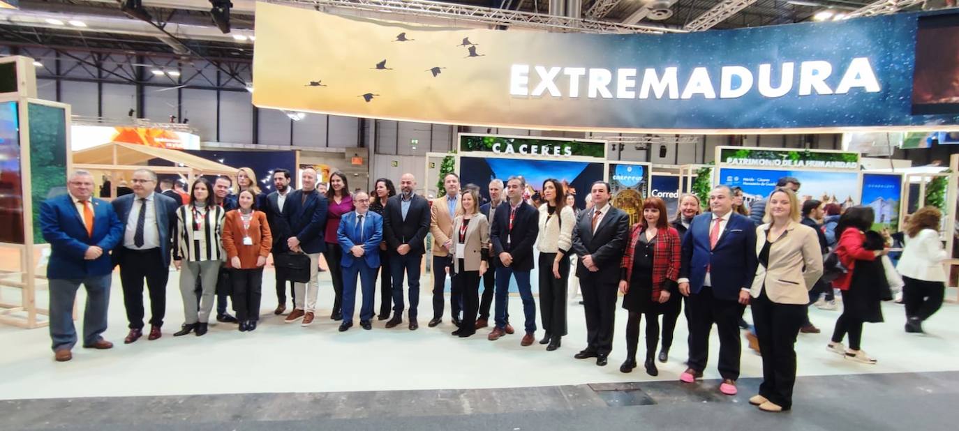 El Balneario El Raposo firma en FITUR la constitución de la Agrupación de Comercialización Turística Zafra – Sur de Extremadura