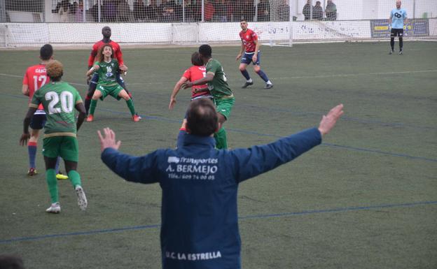 La directiva de la Estrella no ha parado en busca de sustitutos a jugadores que ya no están