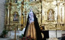 La Virgen de la Soledad volvió a la Iglesia de Ntra. Sra. de la Asunción el pasado 4 de abril
