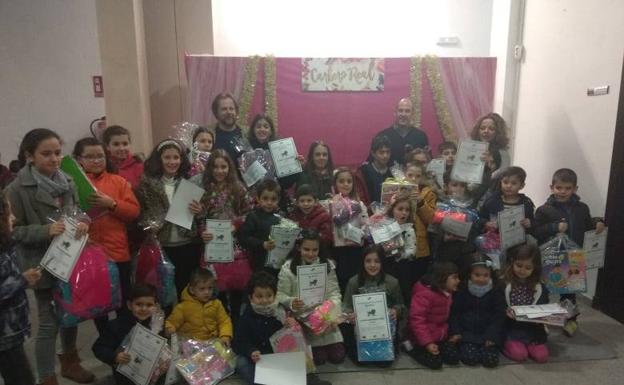 Entregados los premios del VIII Concurso de Pintura Infantil 'Los Arcos'