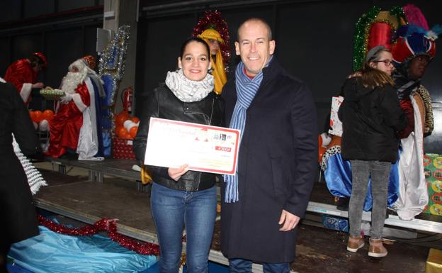 Maribel Sánchez Estrella gana el concurso 'Gástate 300 euros en Malpartida'