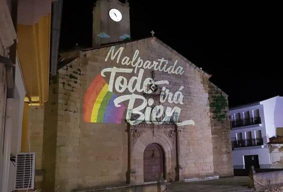 Malpartida recibe un primer pedido de mascarillas de China