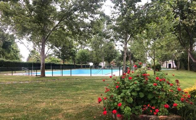 El Ayuntamiento de Malpartida de Cáceres continúa valorando la apertura de la piscina