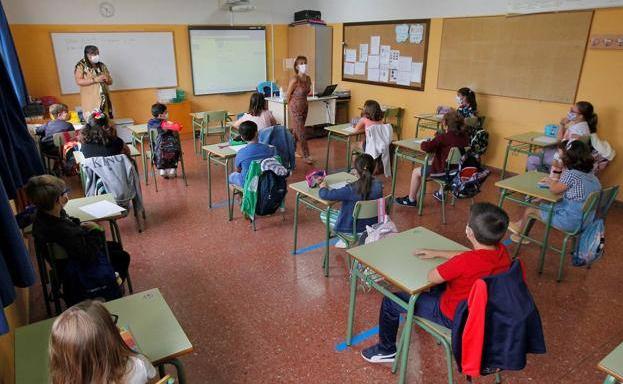 Salud Pública pone en cuarentena 23 aulas de 22 centros educativos de la región