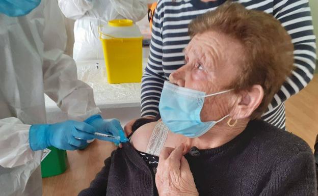 Se cumplen 7 días desde que se administrara la segunda dosis de la vacuna en la residencia de mayores Santa Ana