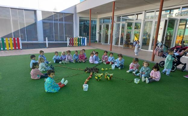 El Centro de Educación Infantil da la bienvenida al otoño
