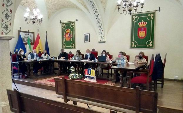 El Ayuntamiento de Malpartida de Cáceres aprueba una rebaja del IBI del 5,63 % y del Impuesto sobre Vehículos de Tracción Mecánica en un 10 %
