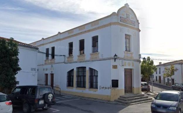 Se adjudica la gestión del bar de mayores tras estar 4 meses cerrado