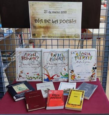 La Biblioteca Municipal visibiliza la poesía a través de obras de grandes autores españoles