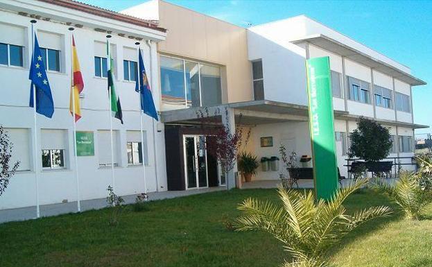 Abierto el plazo de solicitudes para los ciclos formativos del IESO Los Barruecos