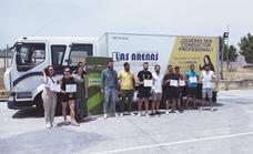 10 jóvenes se forman en conducción de camiones en Malpartida de Cáceres dentro del proyecto Juventas Forma