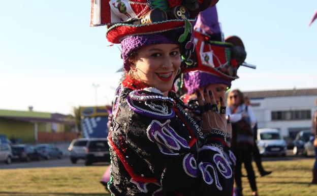 El Carnaval tiñe de color y diversión las calles de Miajadas