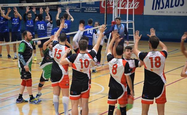 El Voleibol Laura Otero vence en Donostia y acaba segundo de la fase regular
