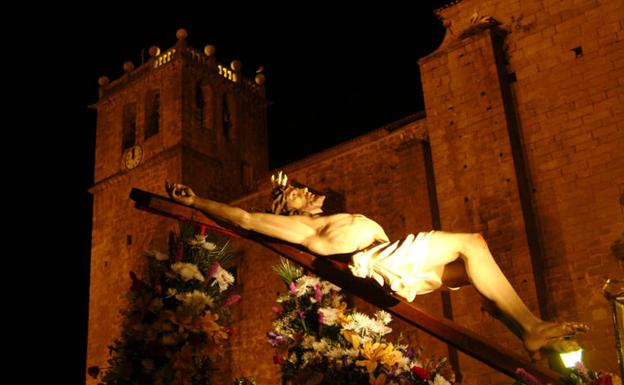 La residencia San Martín ya lo tiene todo listo para celebrar la Semana Santa