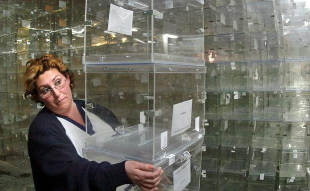 Las personas dependientes podrán solicitar asistencia para ejercer su derecho al voto el 28A