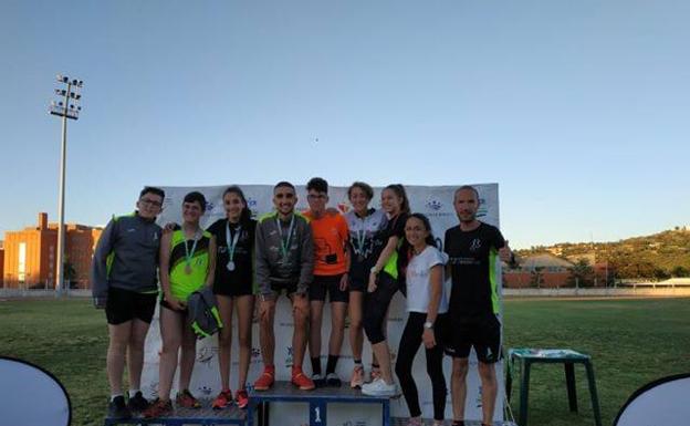 El Club de Atletismo Miajadas consigue diez medallas en los campeonatos de Extremadura