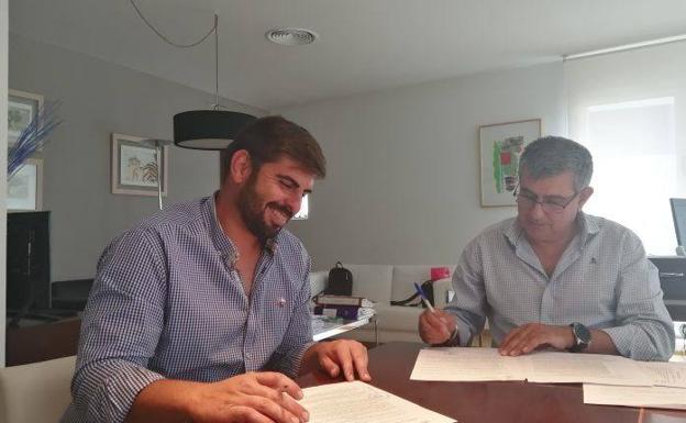 La AD Voleibol renueva su convenio de colaboración con el Ayuntamiento