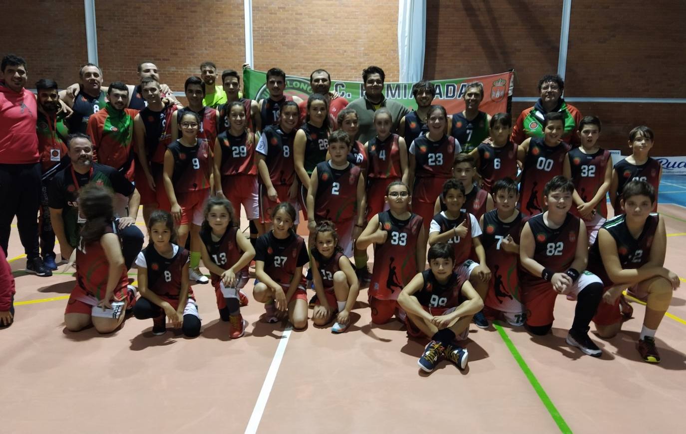 'Fiesta del Baloncesto en Miajadas', una jornada donde reinó el deporte de altura