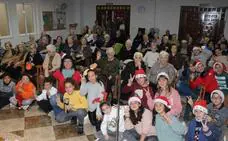 Los pequeños miajadeños llevan la Navidad a San Martín de Porres